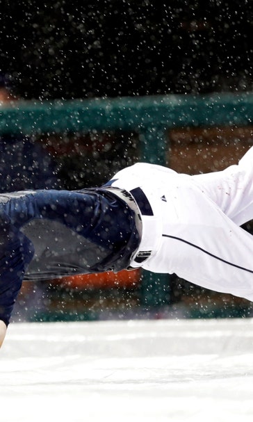 D-backs postponed by rain in Cleveland